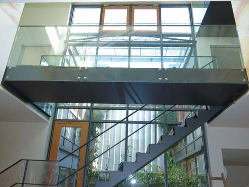 Foto - Wohnung zum Mieten in Zwickau 2.400,00 € 360 m²