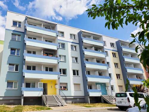 Foto - Wohnung zum Mieten in Halle 369,00 € 56 m²