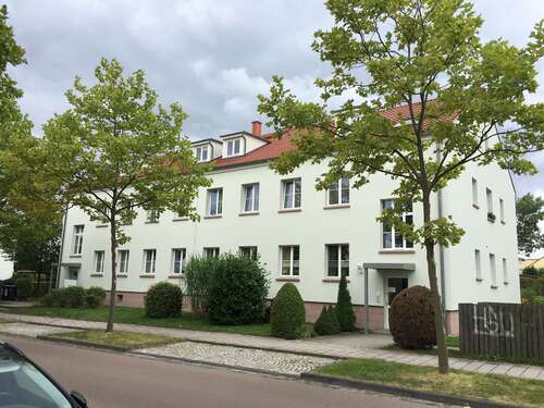 Foto - Wohnung zum Mieten in Halle 510,00 € 57.35 m²