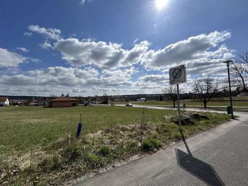Foto - Grundstück zu verkaufen in Roding 155.000,00 € 842 m²