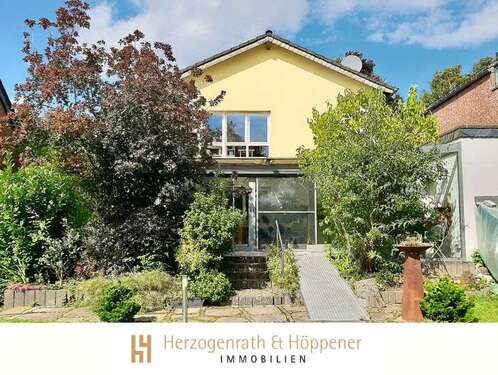 Foto - Haus zum Kaufen in Stolberg (Rheinland) Büsbach 519.000,00 € 160.12 m²
