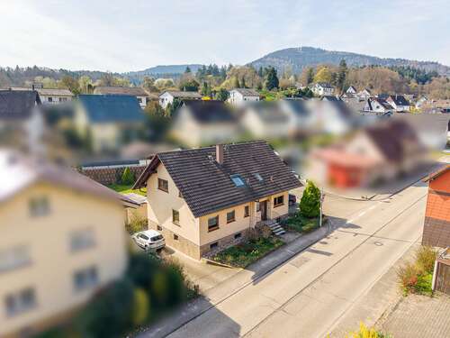 Foto - Haus zum Kaufen in Gaggenau 345.000,00 € 165 m²