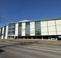 Halle in Holm 3.750,00 € 576 m²