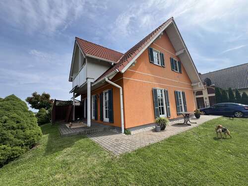 Foto - Haus zum Kaufen in Schkeuditz OT Glesien 399.000,00 € 146 m²