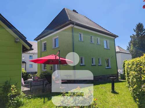 Foto - Haus zum Kaufen in Stammbach 250.000,00 € 100 m²