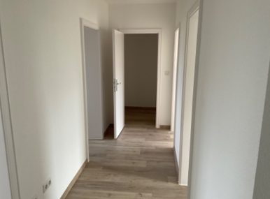 Foto - Wohnung zum Kaufen in Wilhelmshaven 81.000,00 € 64.98 m²