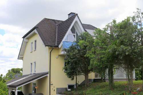 Foto - Haus zum Kaufen in Starkenburg 399.000,00 € 226 m²