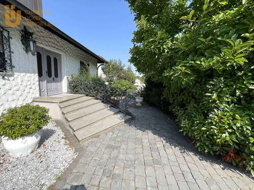 Foto - Haus zum Kaufen in Rodgau 850.000,00 € 242.29 m²