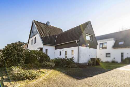 Foto - Haus zum Kaufen in Neuss 229.000,00 € 68 m²