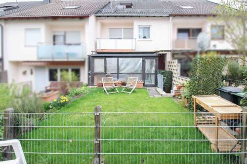 Foto - Haus zum Kaufen in Hildrizhausen 498.000,00 € 152 m²