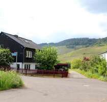 Haus zum Kaufen in Traben-Trarbach 480.000,00 € 280 m²