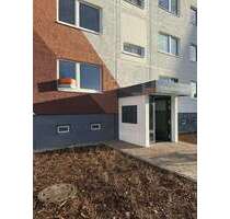 Wohnung zum Mieten in Neubrandenburg 409,00 € 70.93 m²