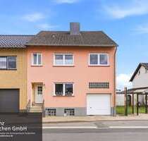 Haus zum Kaufen in Blankenheim 238.000,00 € 145 m²