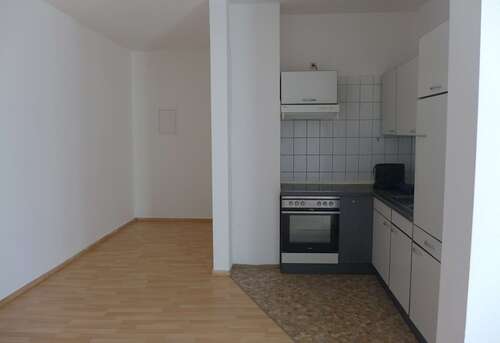 Foto - Wohnung zum Mieten in Chemnitz 275,00 € 50 m²