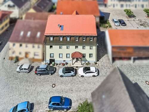 Foto - Haus zum Kaufen in Windsbach 379.000,00 € 360 m²