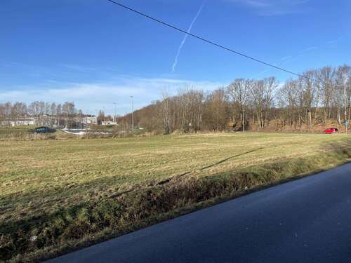 Foto - Grundstück in Limbach-Oberfrohna 275.000,00 € 4890 m²