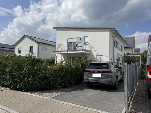 Foto - Haus zum Mieten in Walddorfhäslach 2.850,00 € 200 m²