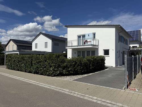 Foto - Haus zum Mieten in Walddorfhäslach 2.850,00 € 200 m²
