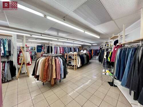 Foto - Einzelhandel in Frankfurt am Main 3.140,00 € 228 m²