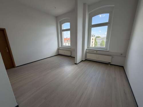 Foto - Büro in Zwickau 461,03 € 61.47 m²