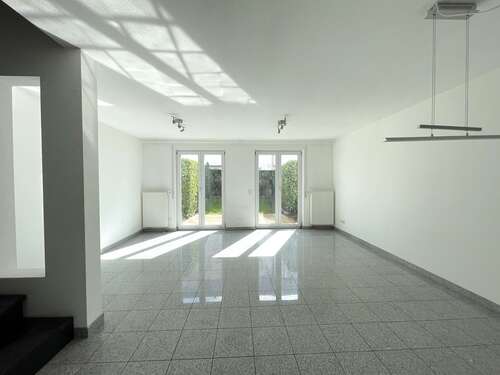 Foto - Haus zum Mieten in Ostfildern 2.250,00 € 125 m²