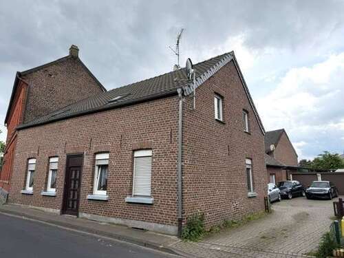 Foto - Haus zum Kaufen in Nettetal 249.000,00 € 180 m²