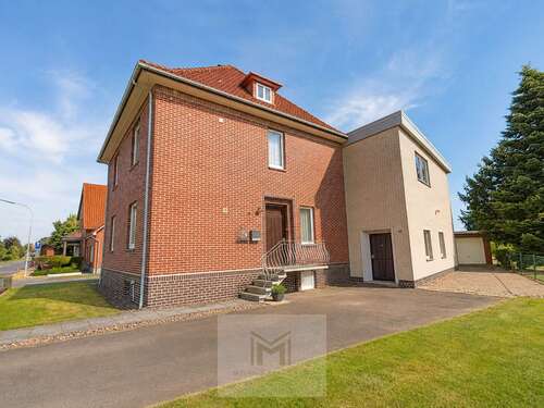 Foto - Haus zum Kaufen in Nordsehl 395.000,00 € 297 m²