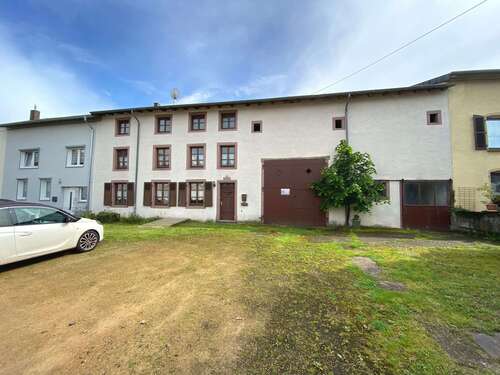 Foto - Haus zum Kaufen in Rehlingen-Siersburg 230.000,00 € 161 m²