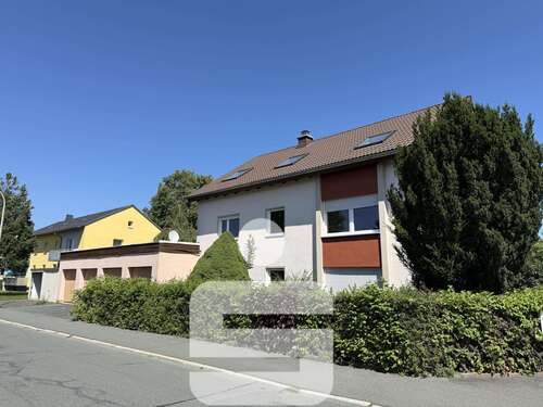 Foto - Haus zum Kaufen in Schwarzenbach 249.000,00 € 299 m²