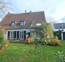 Haus zum Mieten in Krefeld 1.940,00 € 190 m²