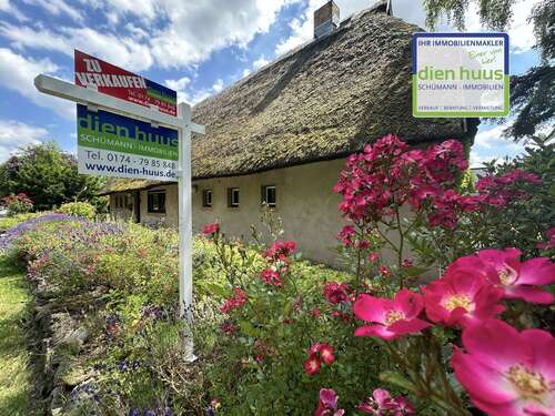Foto - Haus zum Kaufen in Elmenhorst-Lichtenhagen 480.000,00 € 131.29 m²