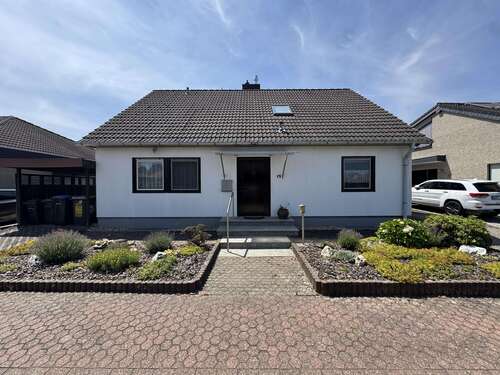 Foto - Haus zum Kaufen in Niederzier 378.000,00 € 162 m²