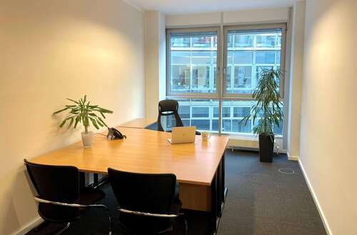 Foto - Büro in Leipzig 975,00 € 18 m² - 975,00&nbsp;EUR Kaltmiete, ca.&nbsp; 18,00&nbsp;m&sup2;