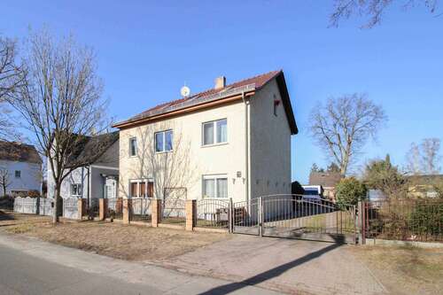 Foto - Haus zum Kaufen in Oranienburg 449.000,00 € 202.29 m²