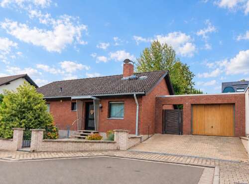 Foto - Haus zum Kaufen in Westhofen 435.000,00 € 126 m²