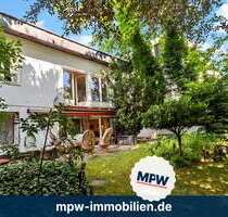 Haus zum Kaufen in Berlin 950.000,00 € 204.45 m²