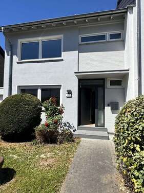 Foto - Haus zum Kaufen in Niederkassel-Lülsdorf 529.000,00 € 115 m²