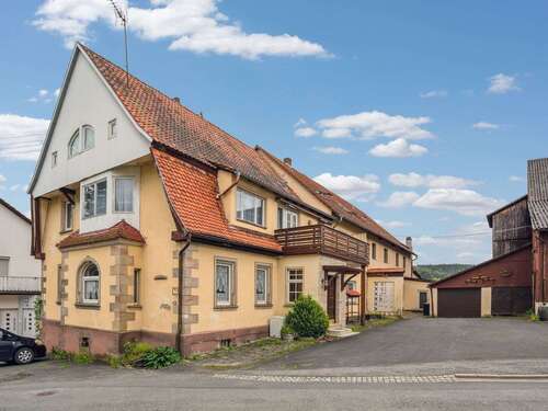 Foto - Haus zum Kaufen in Kronach 250.000,00 € 300 m²