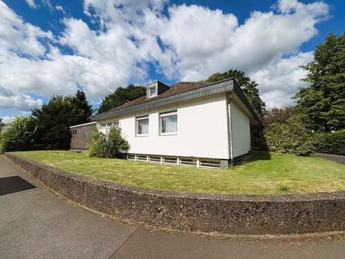 Foto - Haus zum Kaufen in Bergisch Gladbach 1.080.000,00 € 234.43 m²