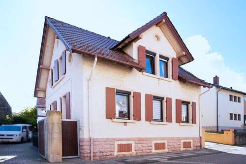 Foto - Haus zum Kaufen in Wachenheim an der Weinstraße 339.000,00 € 130.7 m²