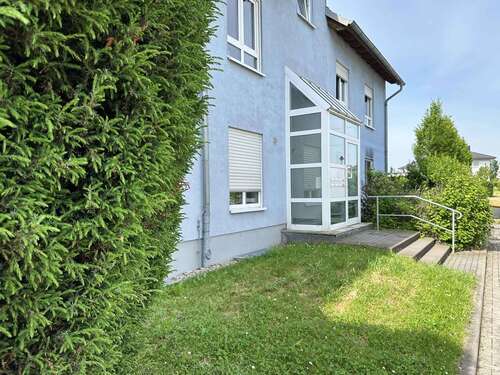Foto - Wohnung zum Mieten in Halle 740,00 € 77.8 m²
