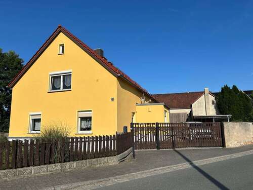 Foto - Haus zum Kaufen in Röderaue 169.000,00 € 177.27 m²