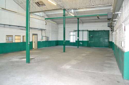 Foto - Halle in Krefeld 1.970,00 € 220 m²