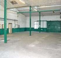 Halle in Krefeld 1.970,00 € 220 m²