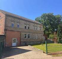 Haus zum Kaufen in Lützen 150.000,00 € 252 m²