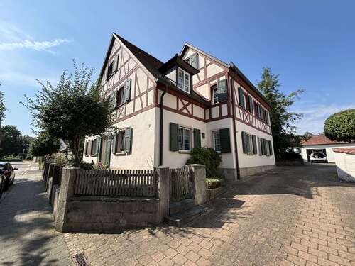 Foto - Haus zum Kaufen in Ehingen 549.000,00 € 400 m²
