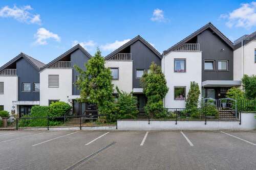 Foto - Haus zum Kaufen in Neustadt 320.000,00 € 130 m²