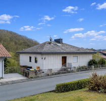 Haus zum Kaufen in Aßlar 529.000,00 € 300 m²