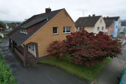 Foto - Haus zum Kaufen in Beverungen 215.000,00 € 250 m²