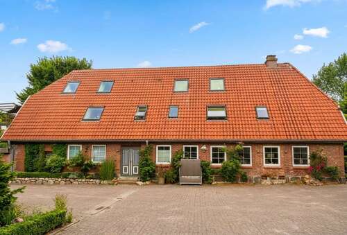 Foto - Haus zum Kaufen in Hürup 585.000,00 € 300 m²